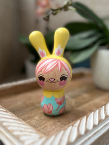 Bunny (light yellow/aqua)